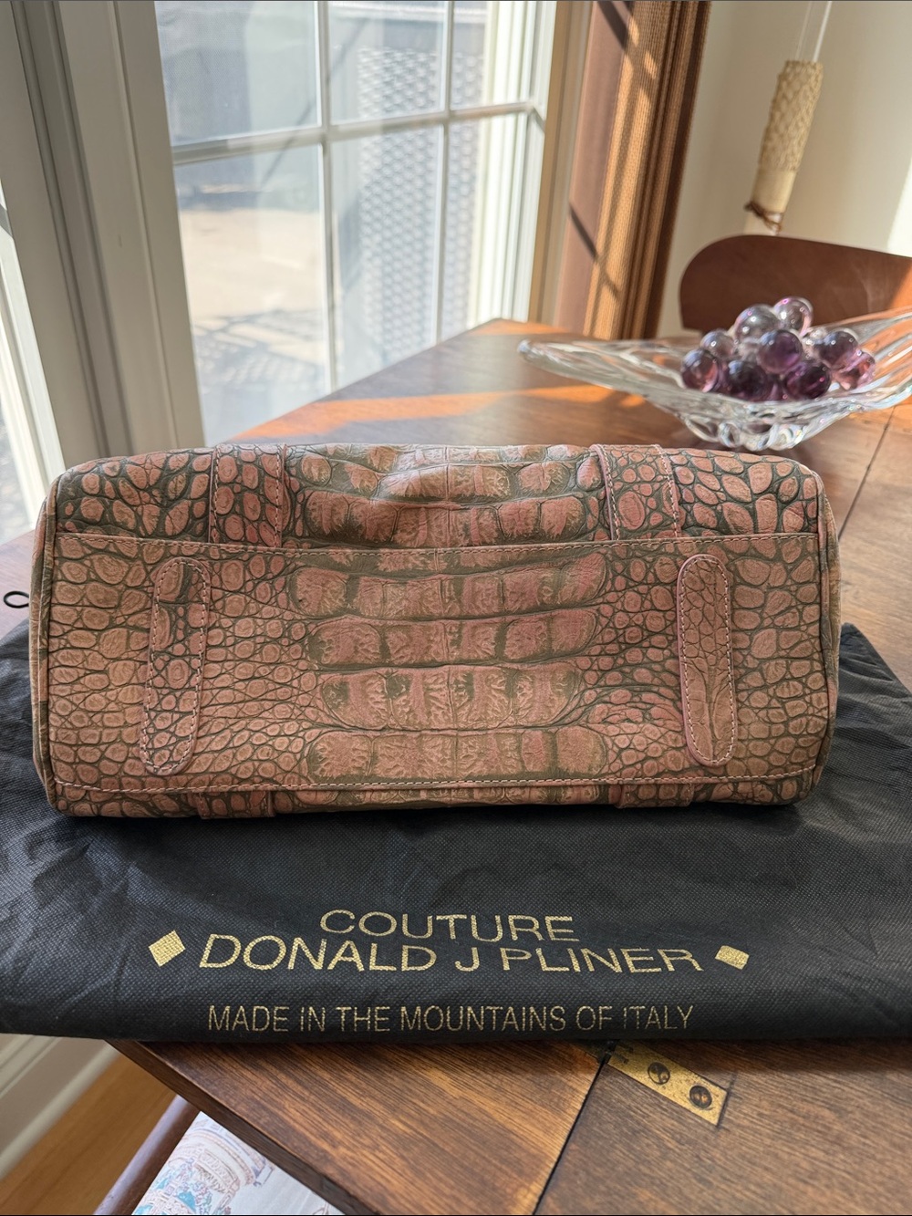 Donald J. Pliner Couture vintage croc embossed leather shoulder bag & dust bag - Picture 6 of 12